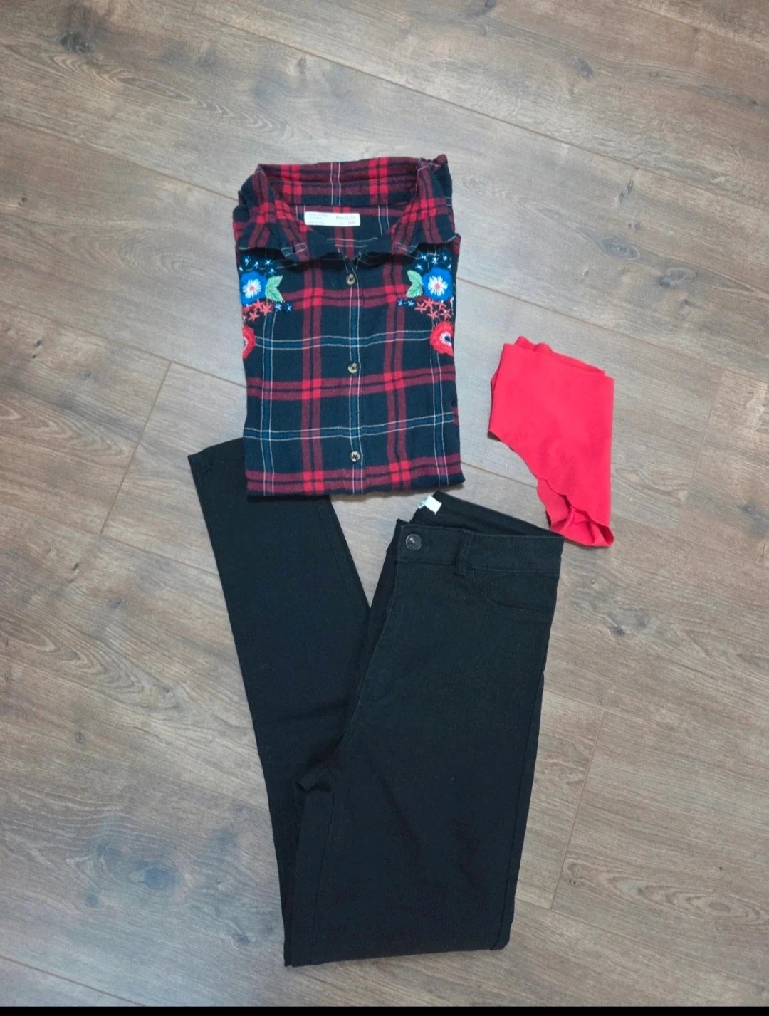 Jeans preto e camisa xadrez 12 anos – photo 2